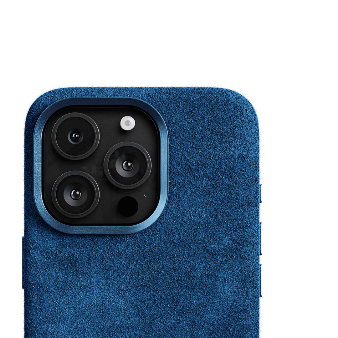 BLUE ALCANTARA CASE WITH MAGSAFE