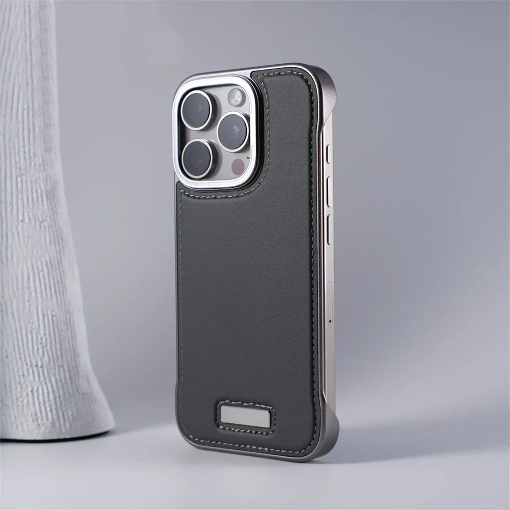 IRON MAGSAFE LEATHER IPHONE CASE