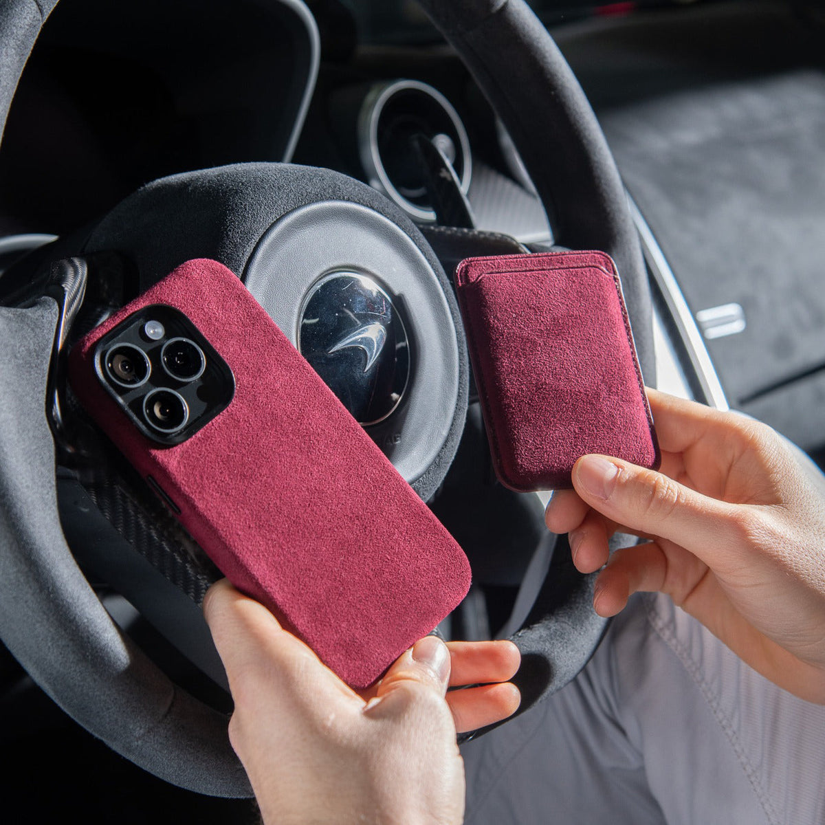 RED ALCANTARA CASE WITH MAGSAFE