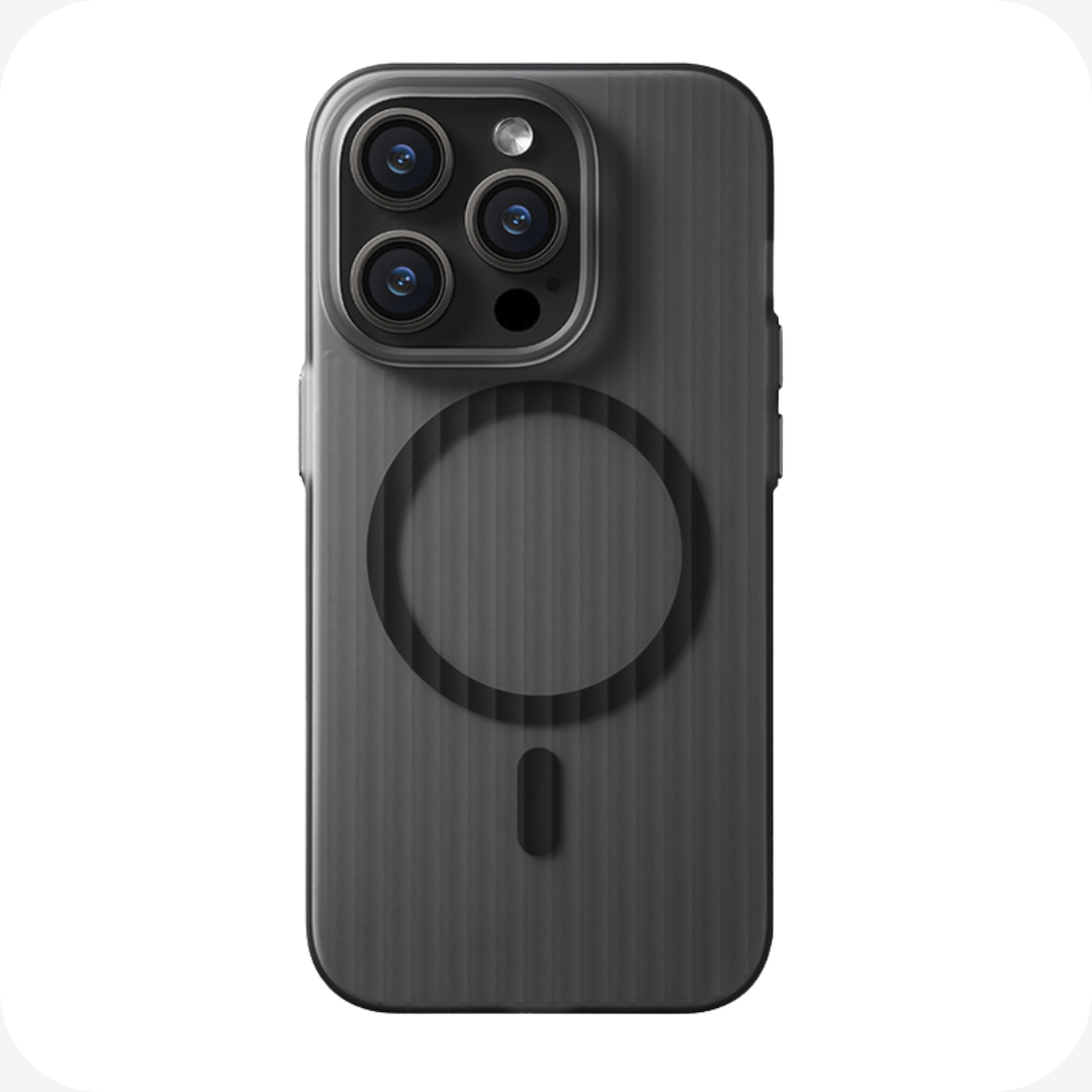 TRANSPARENT IPHONE CASE WITH GEOMETRIC DESIGN AND MAGSAFE