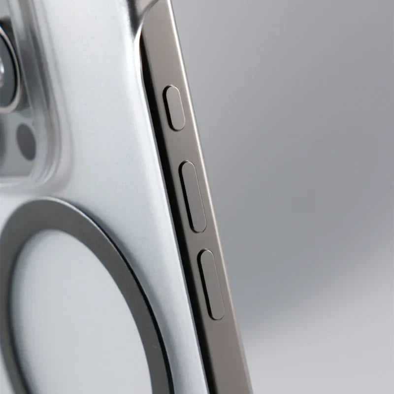 MINIMALIST MAGSAFE IPHONE CASE