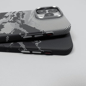 Iphone Case Carbon Mountains MagSafe