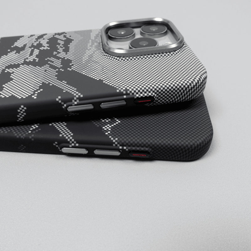 Iphone Case Carbon Mountains MagSafe