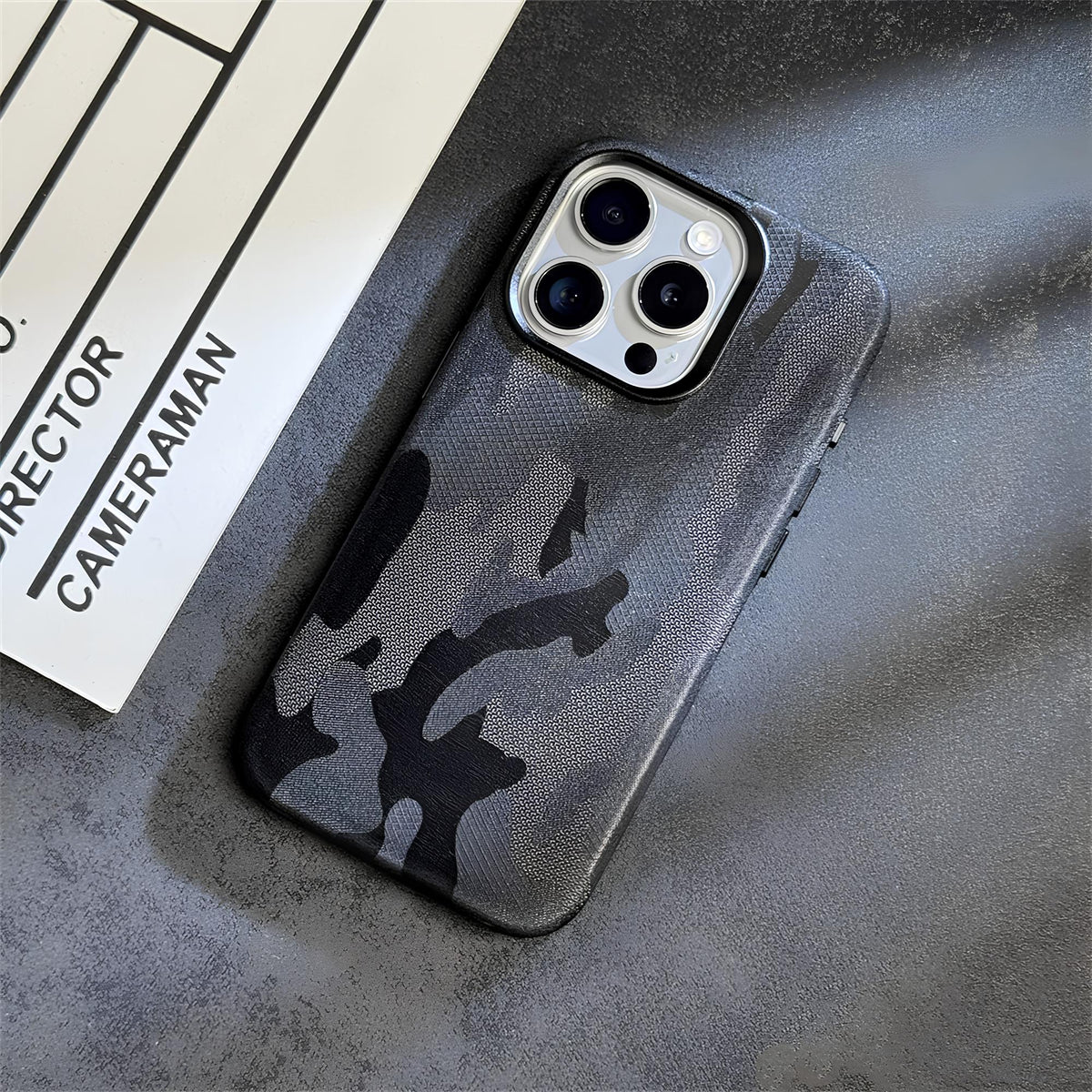 IPHONE CAMMO MAGSAFE CASE