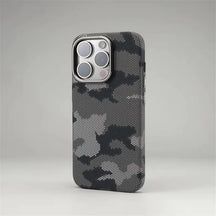 IPHONE CARBON CAMOUFLAGE CASE WITH MAGSAFE