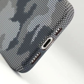 IPHONE CARBON CAMOUFLAGE CASE WITH MAGSAFE